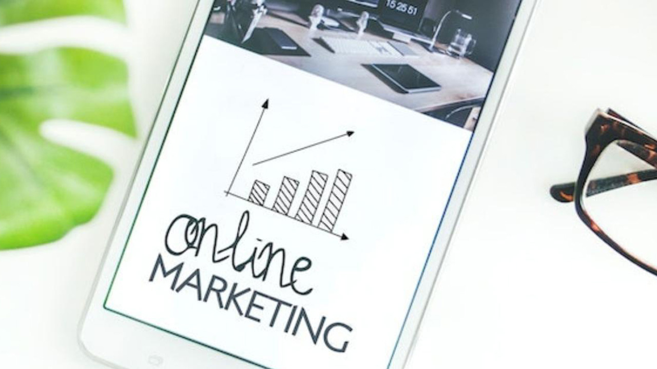 Outbound vs inbound marketing